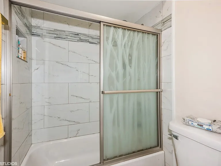 105 W Elk Trl #305 — Photo 11