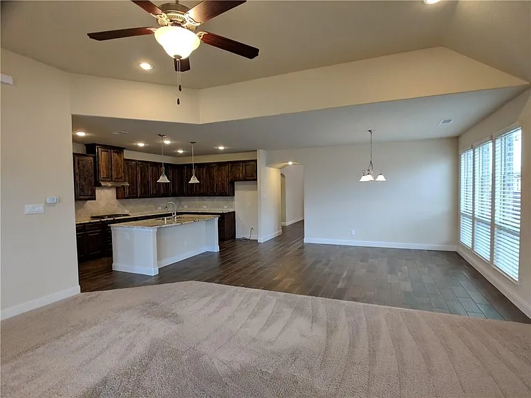 1824 Balboa Park Dr — Photo 28