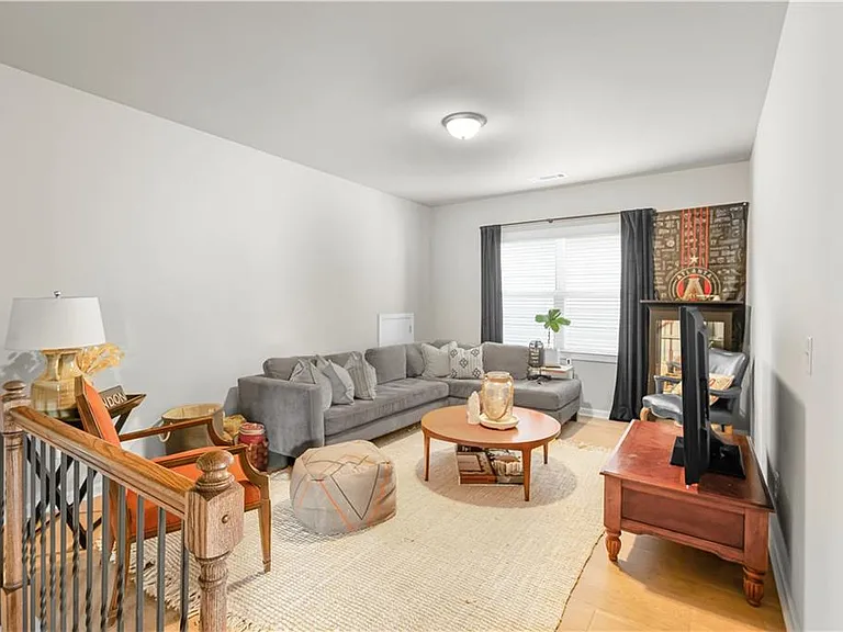 3185 Andover Trl — Photo 30