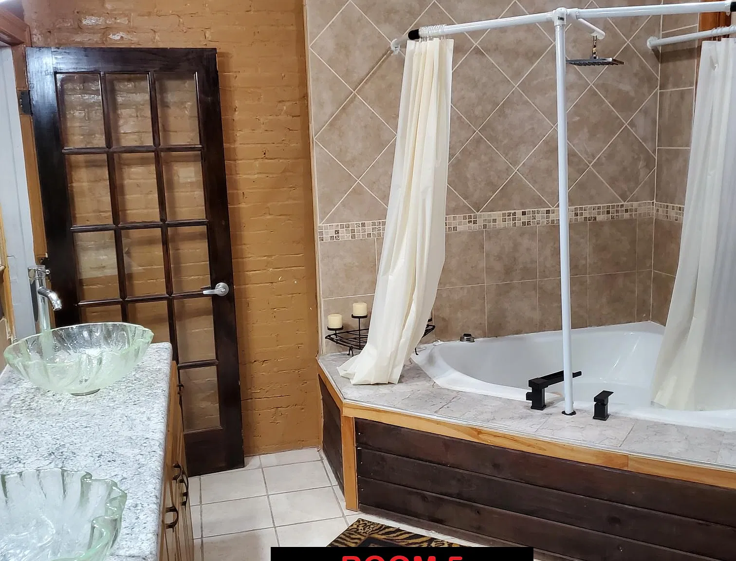 1 bed, 1.0 bath, 600 sqft, $1,100 — Photo 2