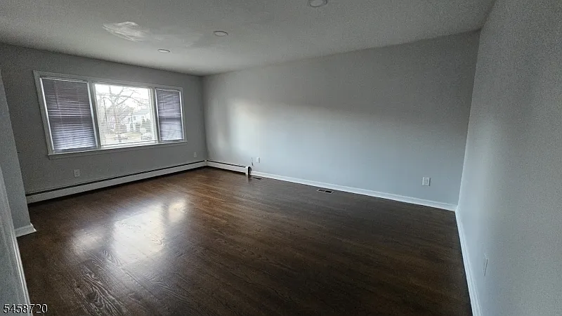 3 bed, 2.0 bath, $3,000 — Photo 4