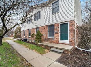 349 S Crooks Rd, Clawson, MI 48017