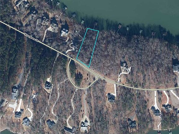 4th image of 549 Riverstone Dr