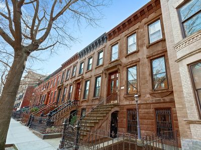 374 8th St #A, Brooklyn, NY, 11215