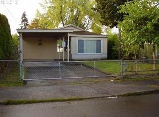 7032 SE Center St, Portland, OR 97206