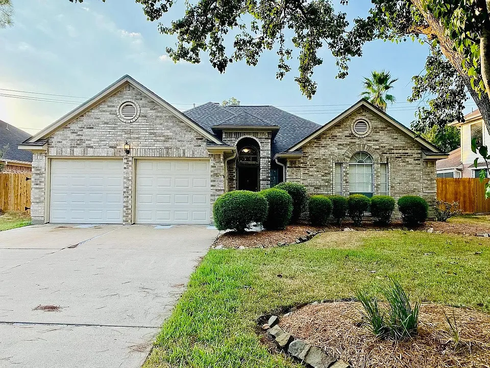 3702 Sunset Meadows Dr
