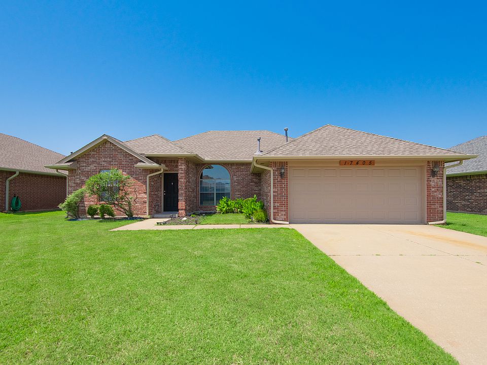 1st image of 17405 Bronze Ln