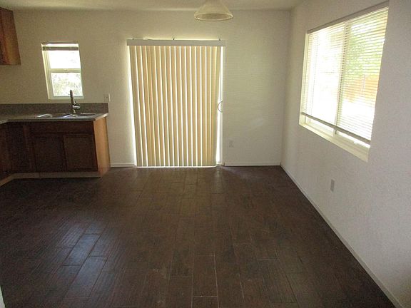 4th image of 1847 Wallace Ct