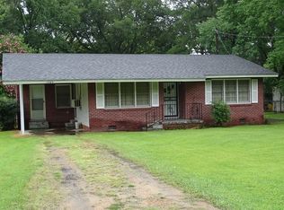 1703 Grenada Blvd, Greenwood, MS 38930