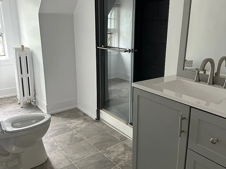 3rd floor full bathroom. New renovation!!