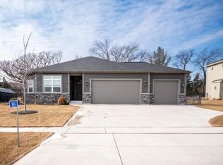 901 Fairway Dr, Twin Lakes, WI 53181