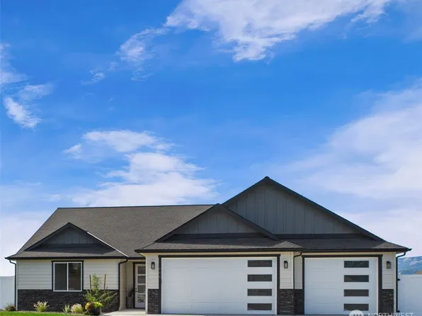 884 NE Tyler Place, East Wenatchee, WA 98802