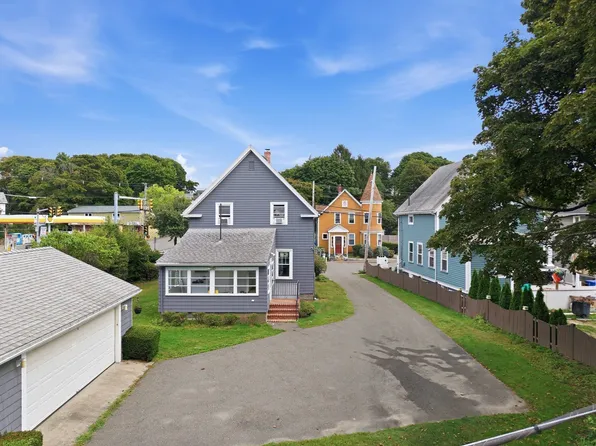 354 Essex St, Swampscott, MA 01907