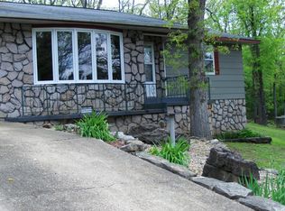 114 S Alcove Dr, Lead hill, AR 72644