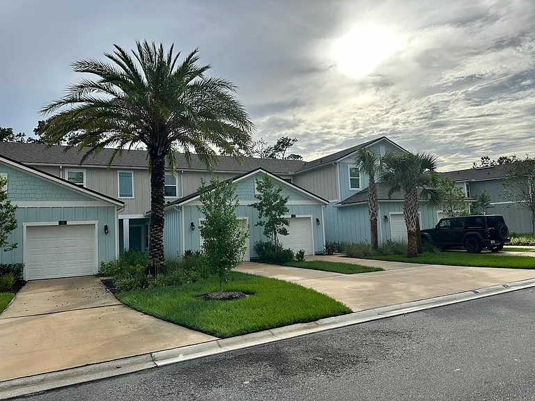 41 Tahiti Shores Ct — Photo 2