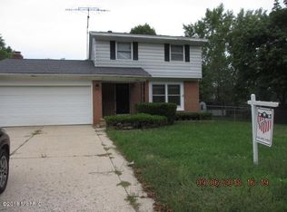 3145 5 Mile Rd NE, Grand Rapids, MI 49525