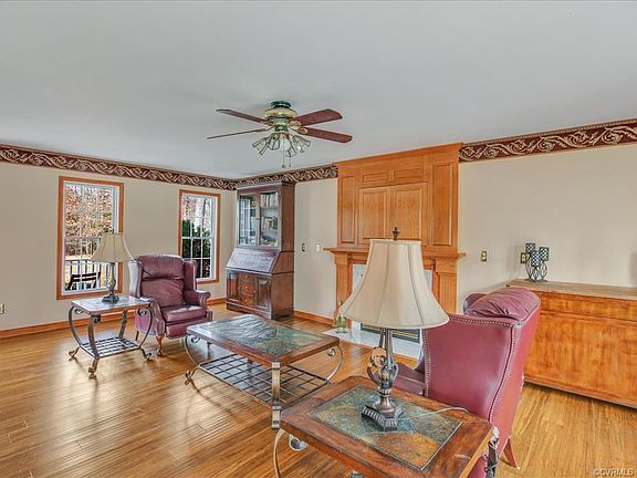 2nd image of 10219 Chesdin Park Dr