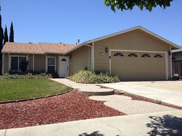 1st image of 2935 Vanport Dr