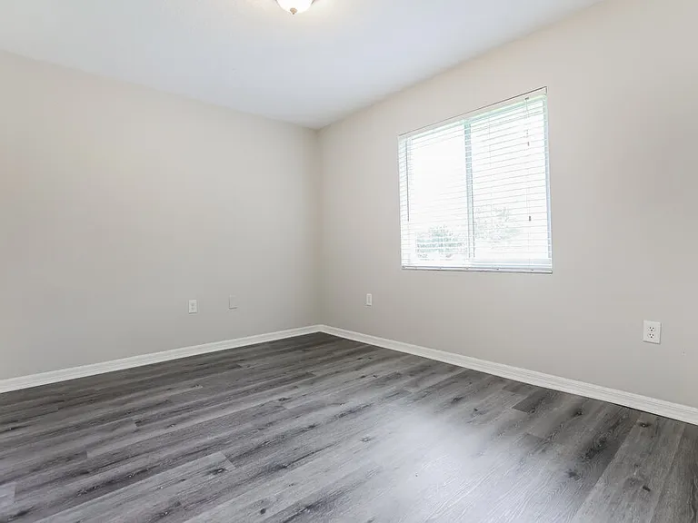 5905 Humkey St — Photo 12
