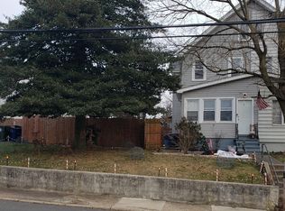 777 Mission Rd, Trenton, NJ 08620