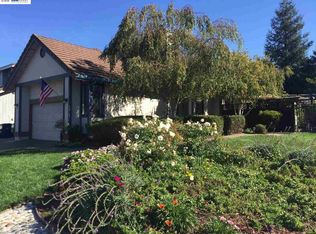 19456 Merrill Pl, Castro Valley, CA 94546