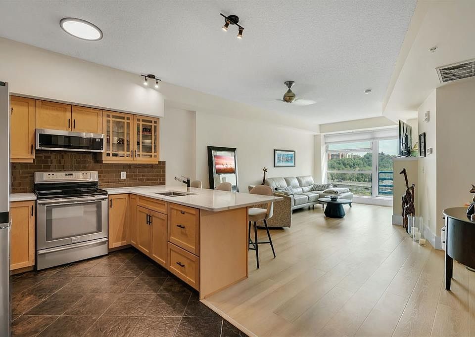 1st image of 205 E Riverfront Ave SW #604