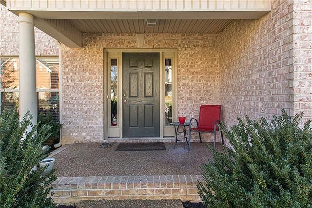 2nd image of 605 Collins Crest Ct
