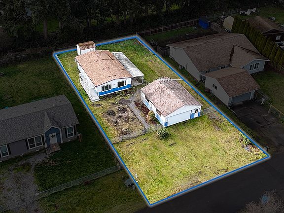 3rd image of 8629 Sequoia Court SE