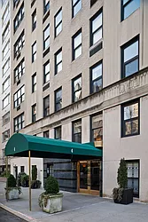4 East 70th Street in Lenox Hill