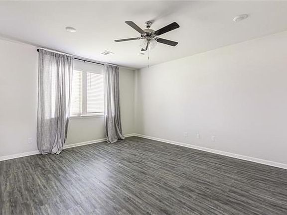 4th image of 34220 Garnet Lake Dr