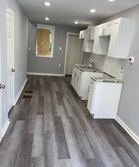 2115 N Percy St — Photo 3