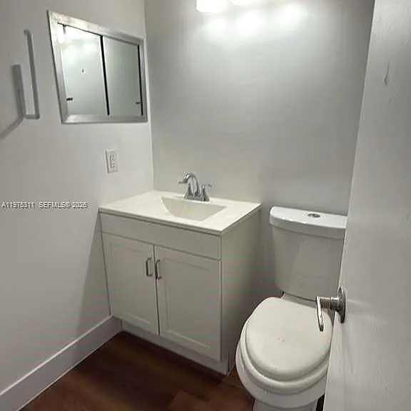 104 E Easthampton E #104 — Photo 11