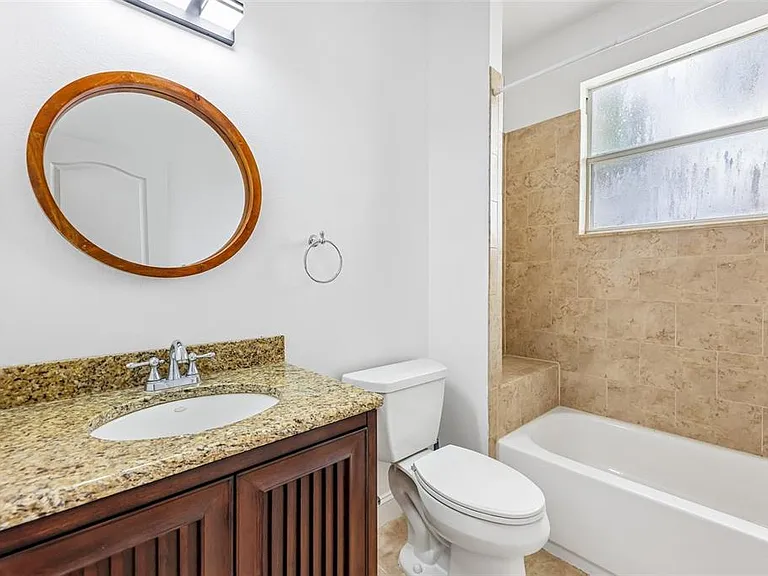 2611 E Jefferson St #4 — Photo 20