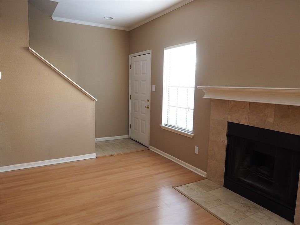 1st image of 9850 Pagewood Ln APT 1207