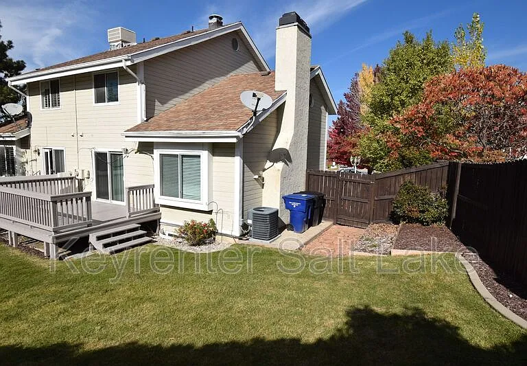 6888 S Hillside Village Cir — Photo 31