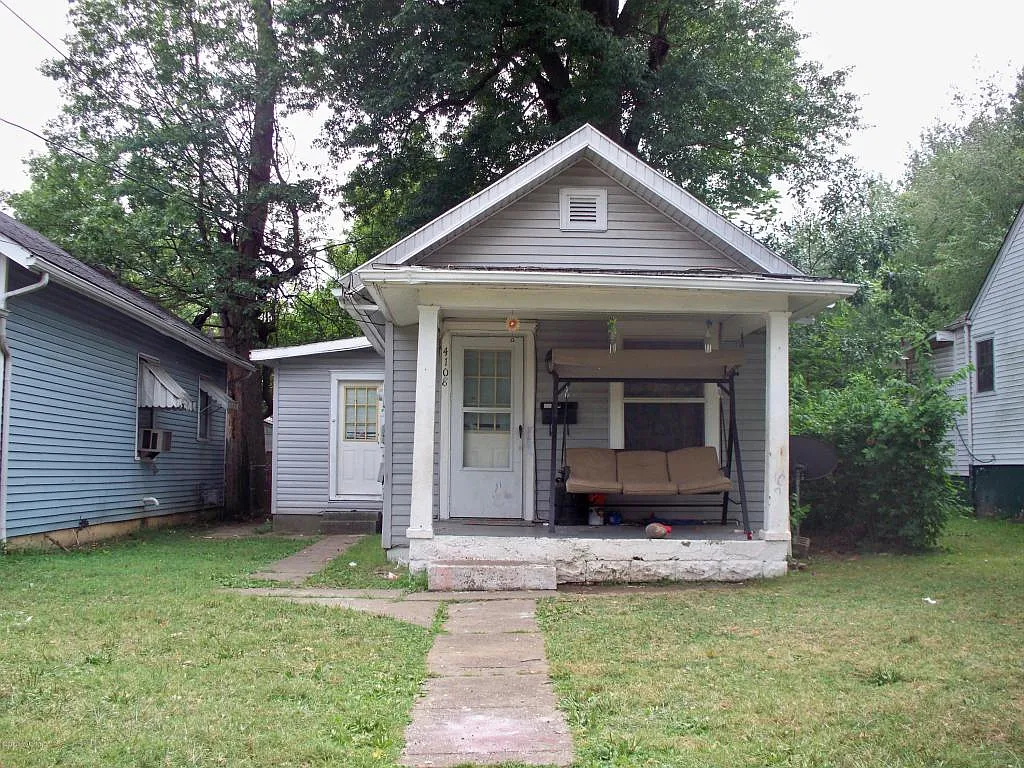 4108 Bank St photo 1