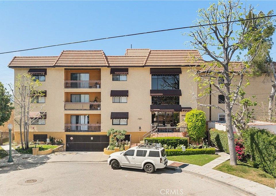 1st image of 645 Balboa Ave