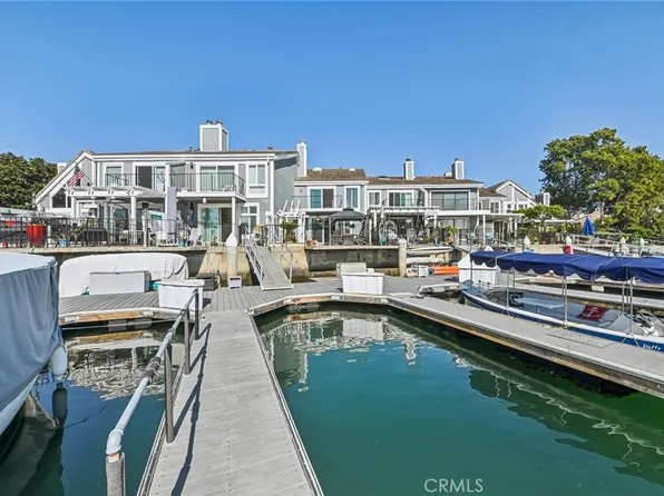 3592 Windspun Dr, Huntington Beach, CA 92649