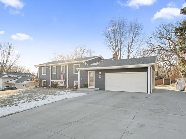 161 Redwood Dr, Apple Valley, MN 55124