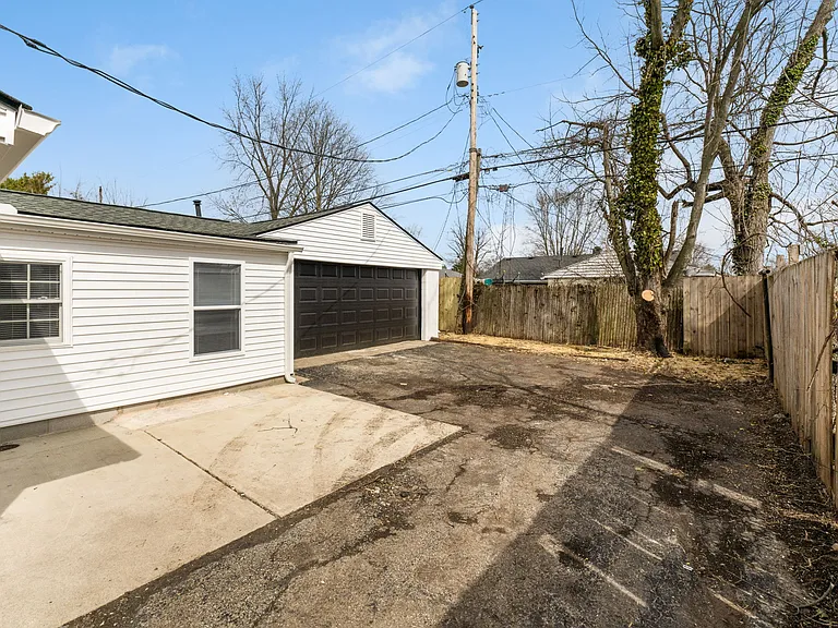 3558 Gerbert Rd — Photo 4