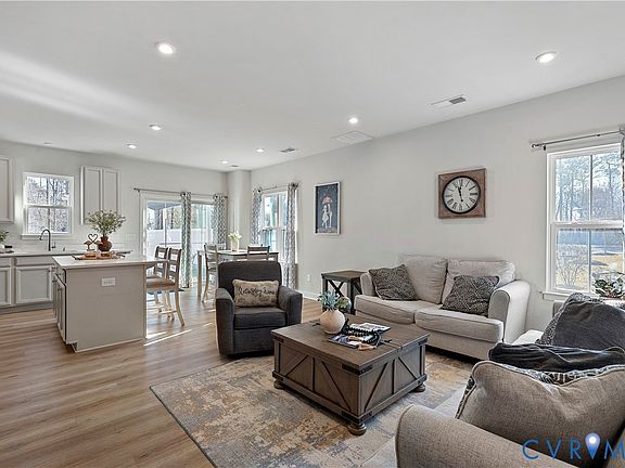 5th image of 4121 Jefferson Ridge Dr