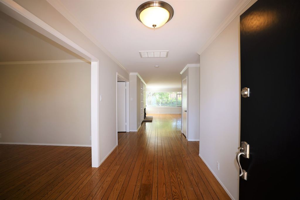 25 Genevra Road 3