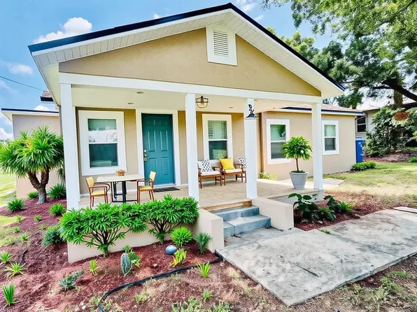 13 E 8th St, Frostproof, FL 33843