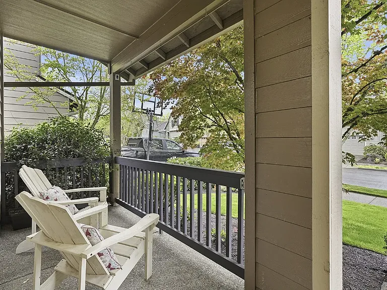 17318 SW Galewood Dr — Photo 5