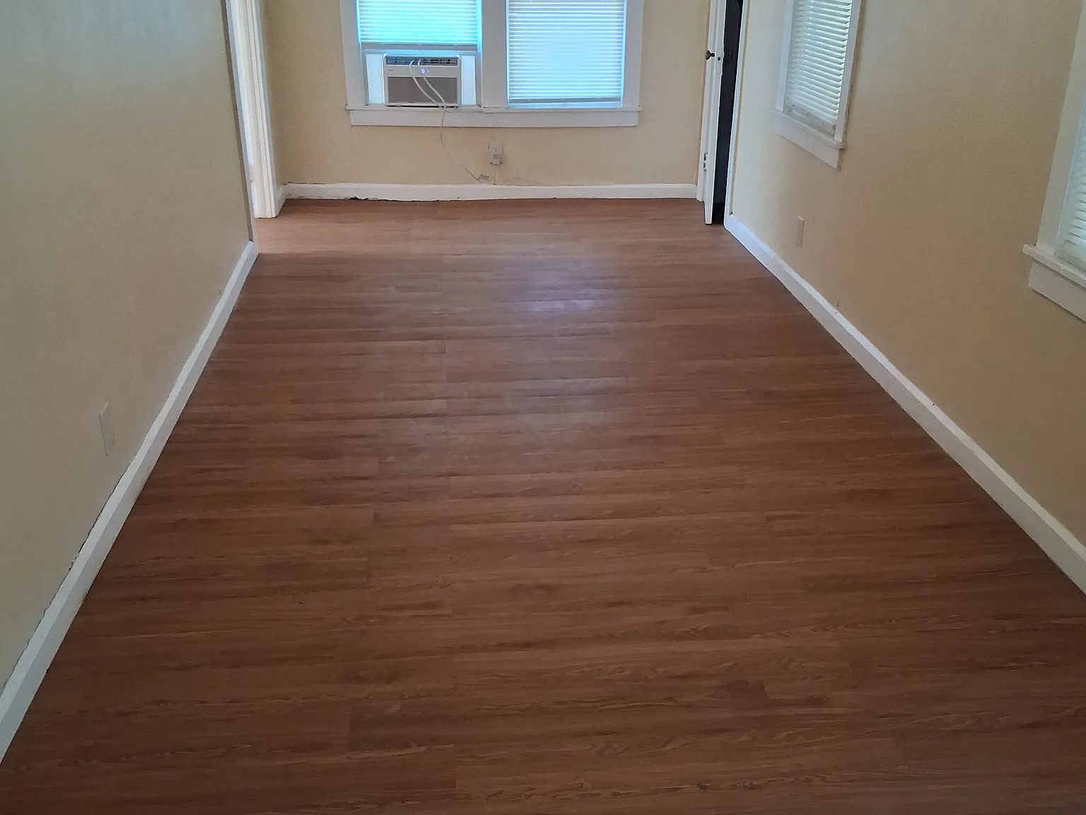 4461 Haines Rd N — Photo 2