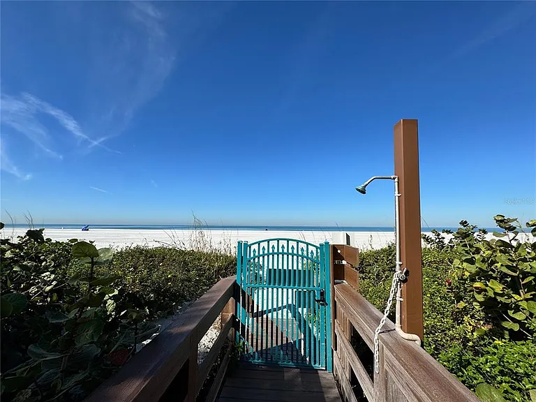1560 Gulf Blvd #804 — Photo 24