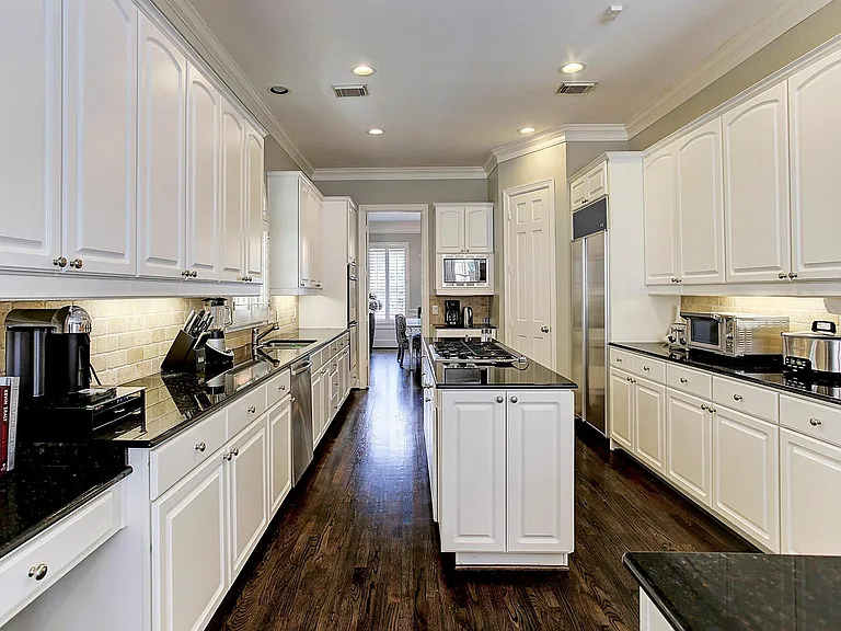 3803 Marlowe St — Photo 12