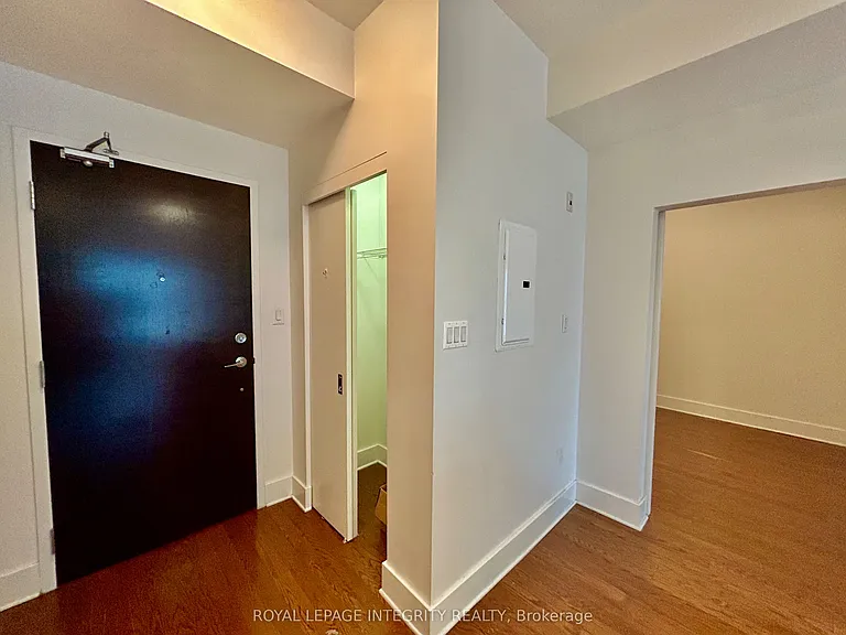 101 Richmond Rd #420 — Photo 6