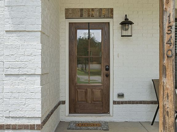 5th image of 1340 Vesta Rd