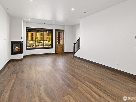 5th image of 105 Riverbend Loop
